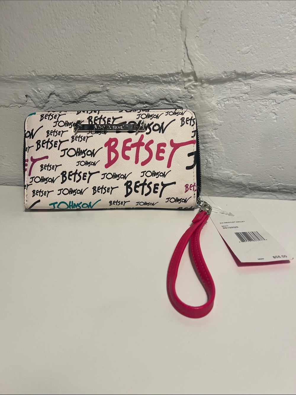 Betsey Johnson clutch/wristlet new with tags